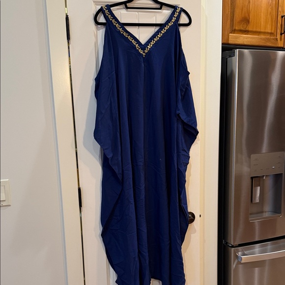Blue V-Neck Kaftan with Gold Trim - Picture 4 of 4